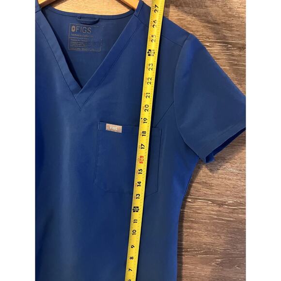 Figs Medical Top Shirt Blue Size Small V neck Short Sleeves Pocket - Picture 7 of 8